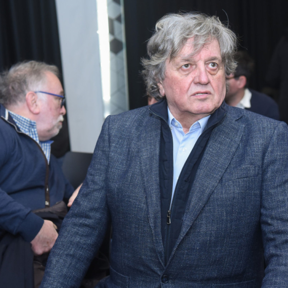 Lice Radoša Bajića obliveno krvlju: Glumac se odmah oglasio FOTO