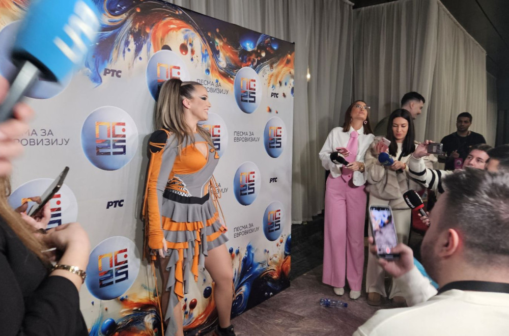 Mimi Mercedez pljuju na sve strane zbog stajlinga, a njoj je tek sad prekipelo FOTO/VIDEO