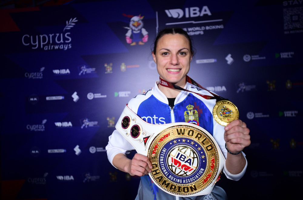 Srbijo, budi ponosna: Beba napuštena u porodilištu danas je svetska šampionka FOTO/VIDEO